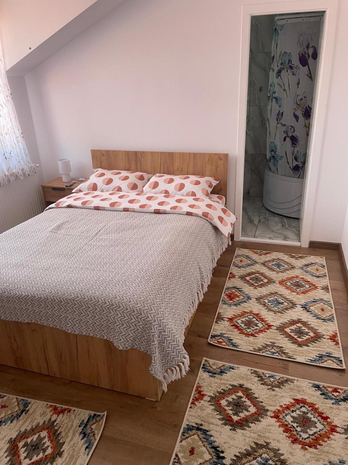 Casa Bunicilor Hotel Nucsoara  Bagian luar foto